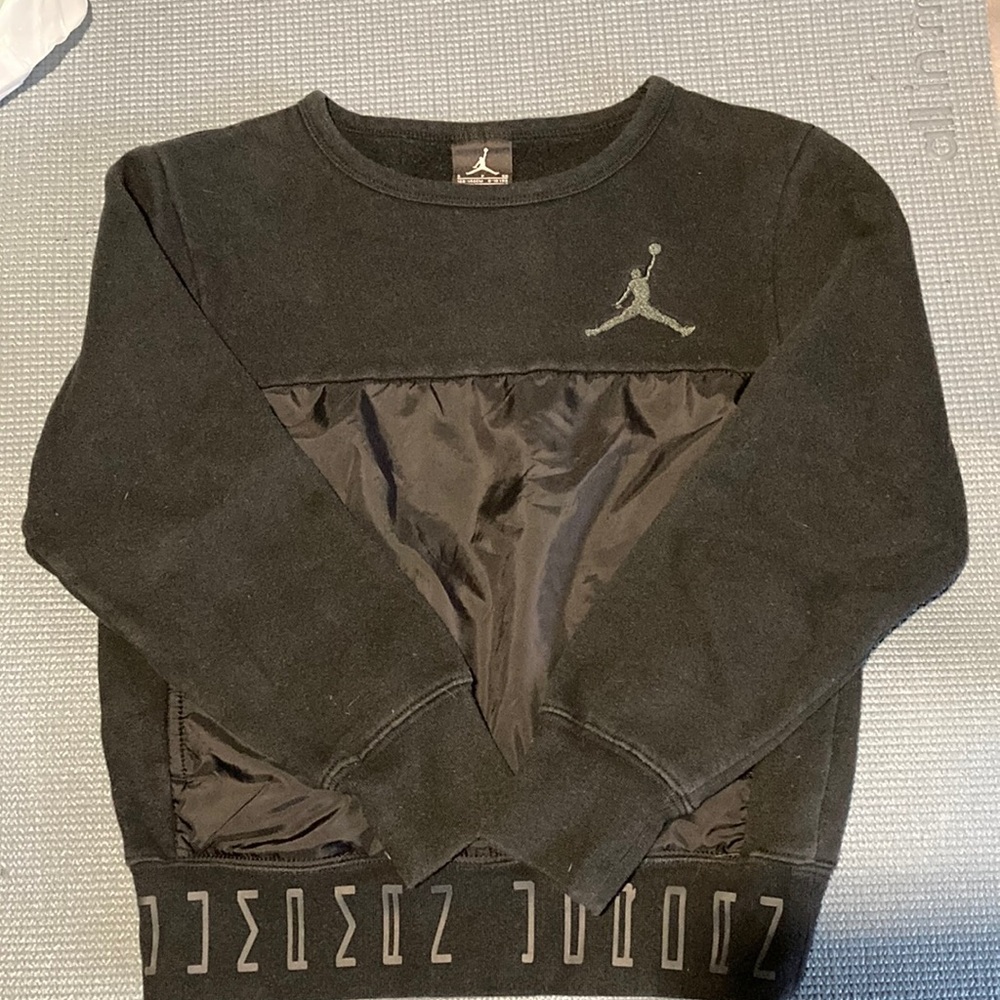 Jordan Sweater Black 8-10Yrs Kids Small 128-140cm